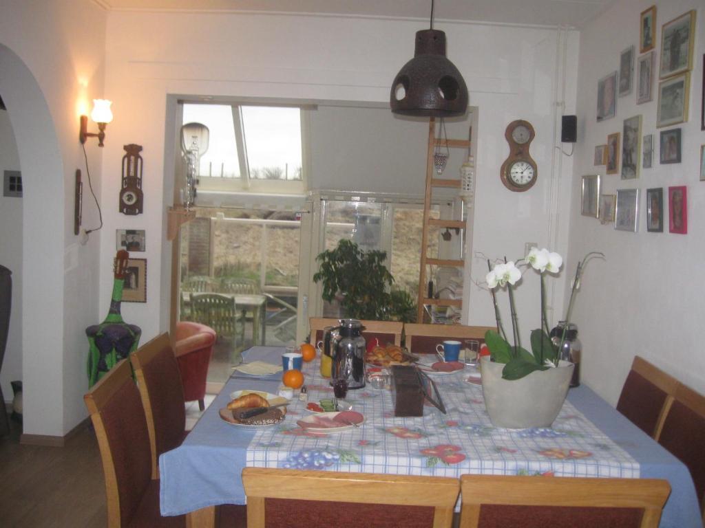 Thuis Bij Frans En Els Bed and Breakfast De Cocksdorp  Habitación foto